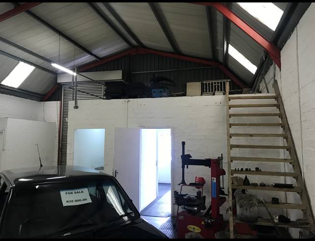 150M² MINI FACTORY RENTED IN BRACKENFELL INDUSTRIAL